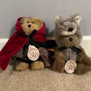 Boyd’s bear little red riding hood and big bad wolf set